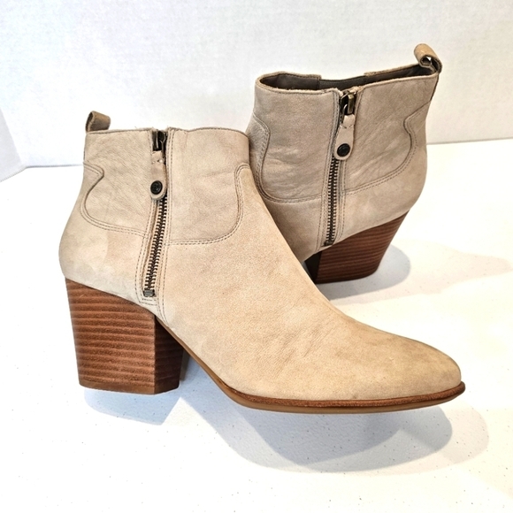 Nurture by Lamaze Shoes - Nurture Boots Women's Size 10 Tan Leather Zip Up Ankle Boot Western Chunk Heel